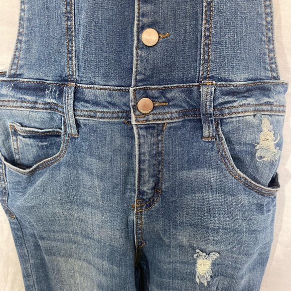 ❤️ DENIM OVERALLS DISTRESS JEANS by : REFUGE - Picture 4 of 7